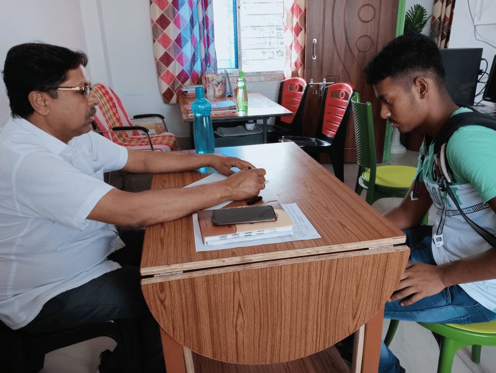 কনসালট্যান্সি সার্ভিসেস