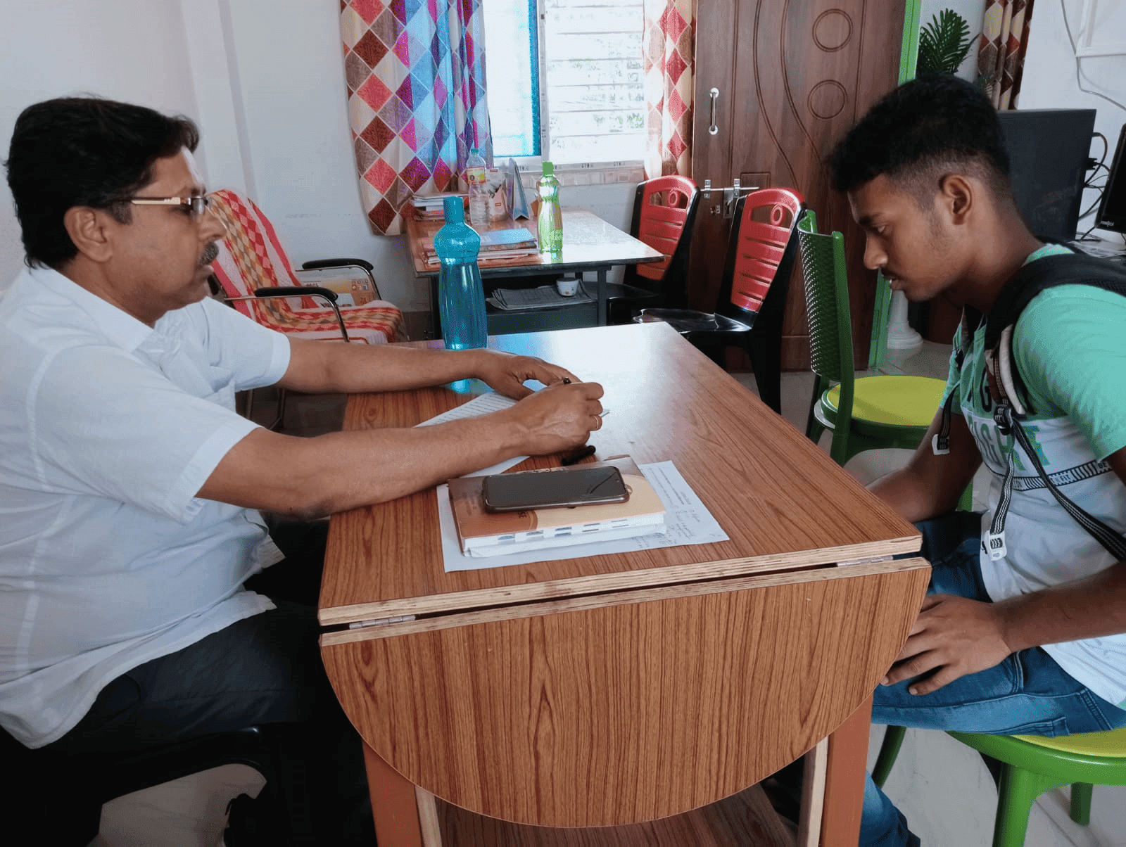 কনসালট্যান্সি সার্ভিসেস